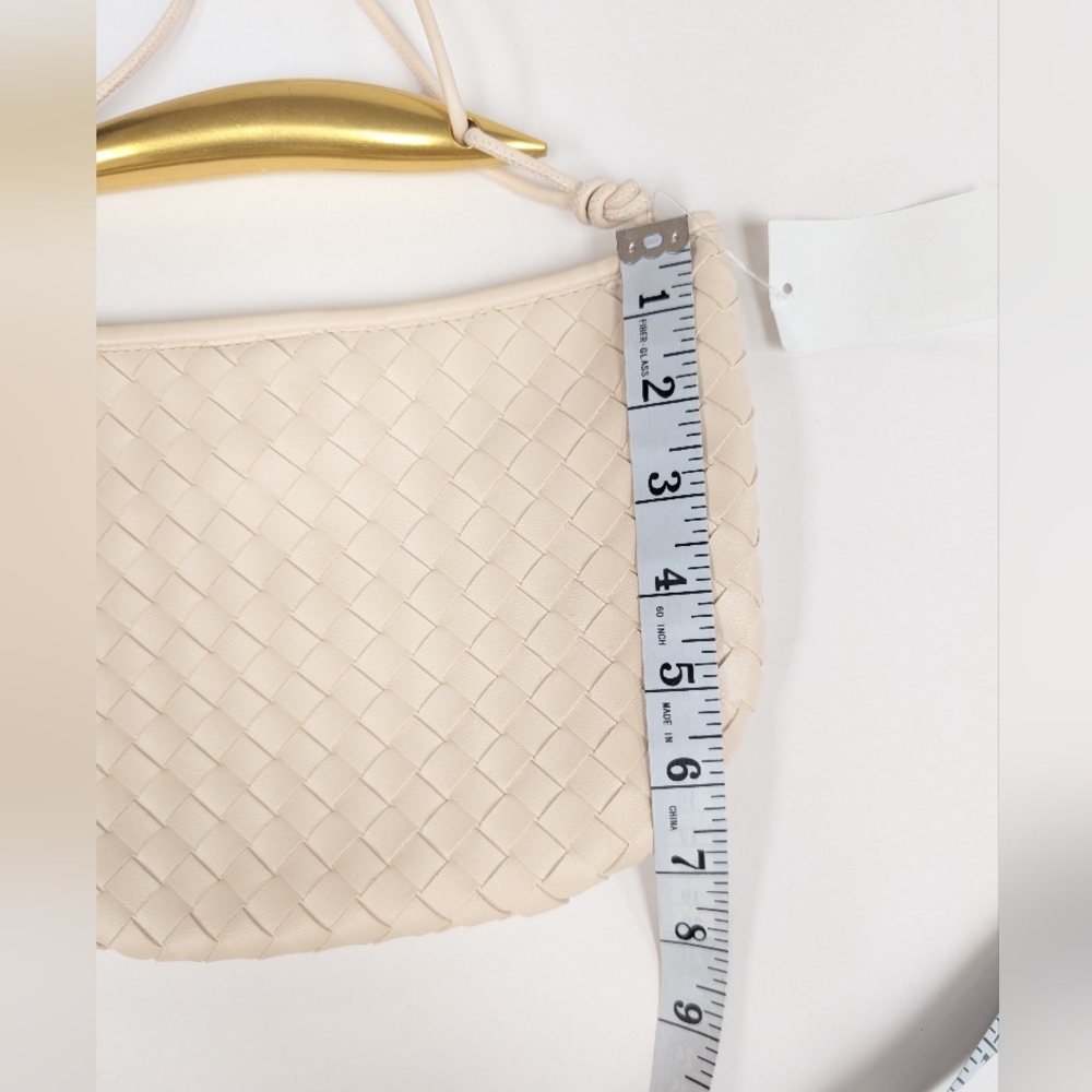 NWT Hobo Mini Sardine Shoulder Bag Ivory Woven Golden Handle - Picture 6 of 9